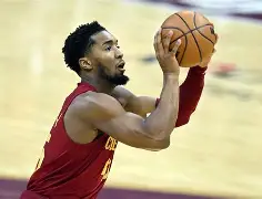 开云体育-骑士与勇士队总决赛抢七大战